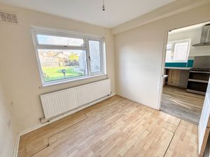 Photo 19- click for photo gallery